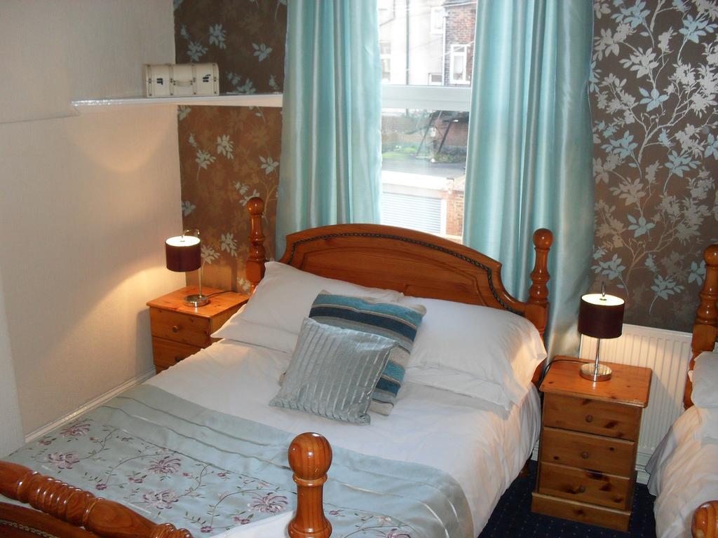 Roker View Guest House Sunderland  Bagian luar foto