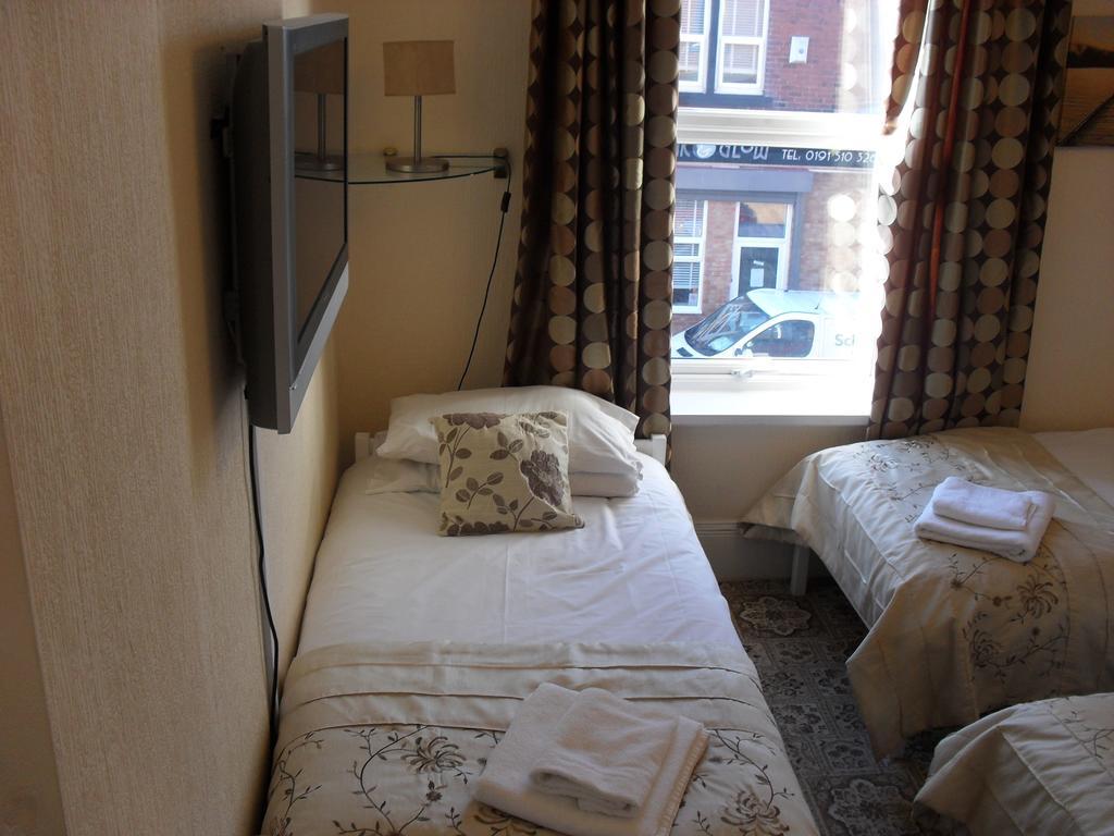 Roker View Guest House Sunderland  Bagian luar foto