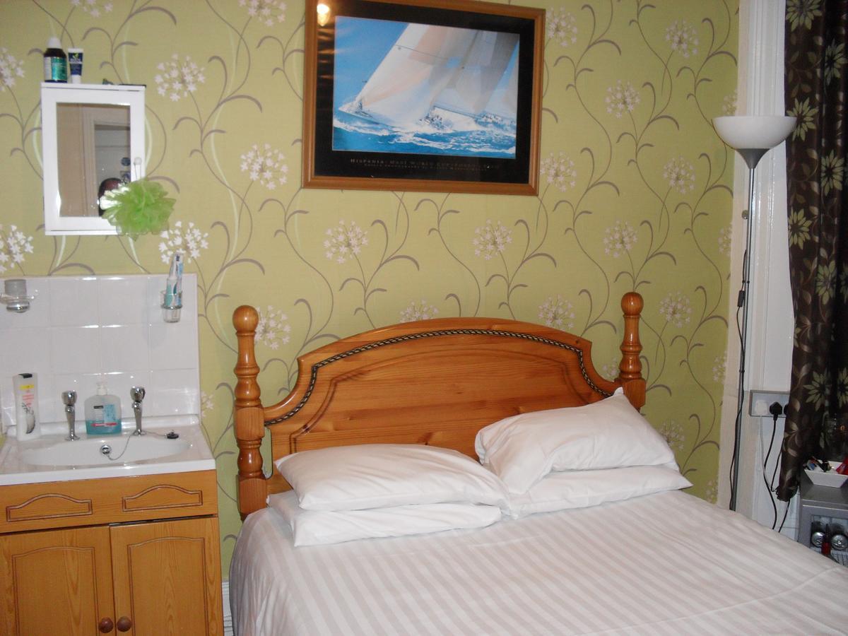 Roker View Guest House Sunderland  Bagian luar foto