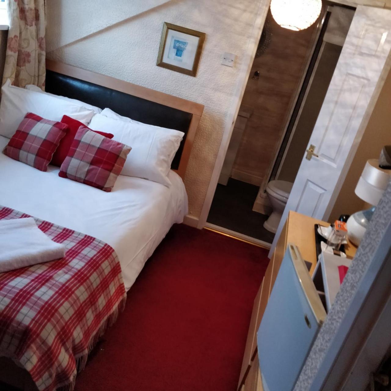 Roker View Guest House Sunderland  Bagian luar foto